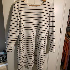Horizontal stripes, B&W Dress